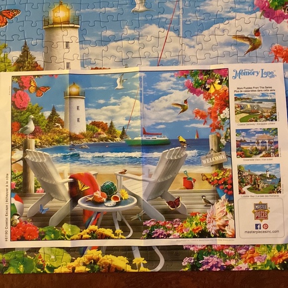 Complete Coastal Escape 300 piece EZ Grip jigsaw puzzle by Memory Lane - Picture 8 of 8